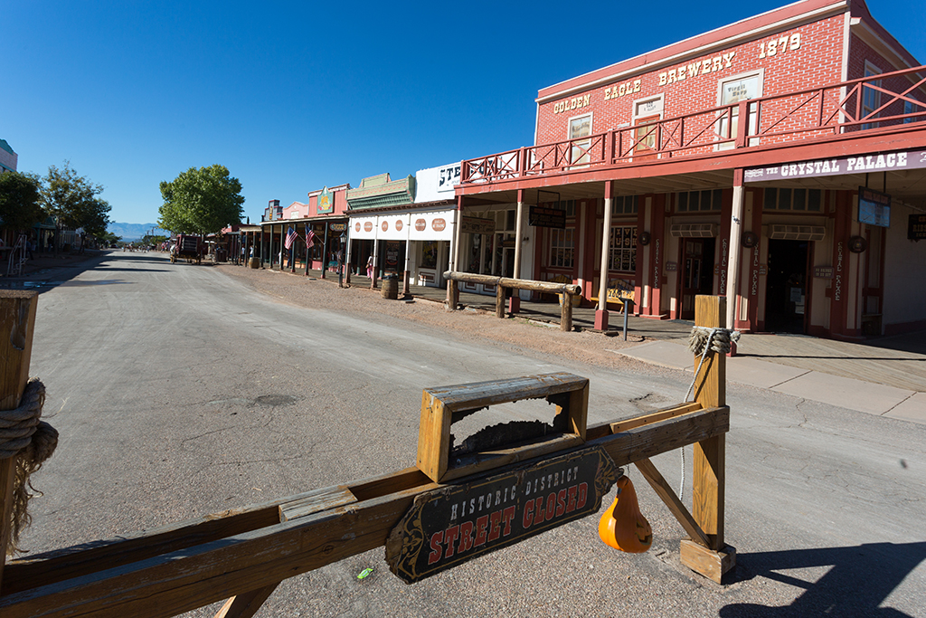 10-23 - 05.jpg - Tombstone, Arizona